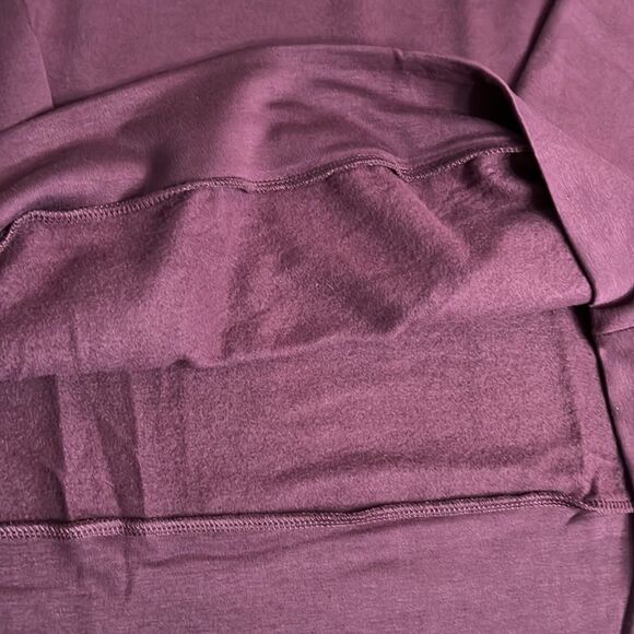 NWT EDDIE BAUER Women’s Sweatshirt Large Ultrasoft Crewneck Soft Stretch Purple - Picture 7 of 9